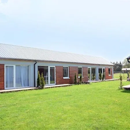 Single-story Homes In A Quiet Area بيت للعطل دجيفنوفيك